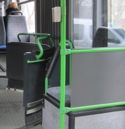 Wypadek w autobusie miejskim. Policja szuka świadków