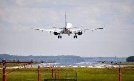 Lotnisko w Sanikach: Rozpoczęto wyłanianie wykonawcy analizy lotów