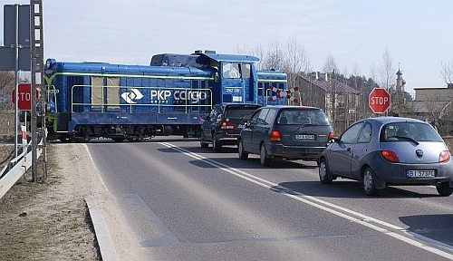 Policja: podlascy kierowcy są nieostrożni na przejazdach kolejowych