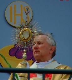 Procesje Bożego Ciała. Utrudnienia w ruchu 