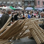 Pod białostockim Ratuszem trwa "Jarmark na Jana"