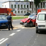 ul. Suchowolca: 18-latek spowodował zderzenie trzech samochodów 