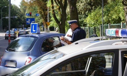 Policja skontrolowała białostockie "elki"