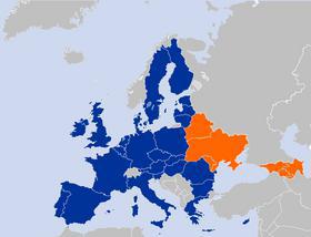 Dyskutują o  relacjach Polski z krajami Europy Wschodniej