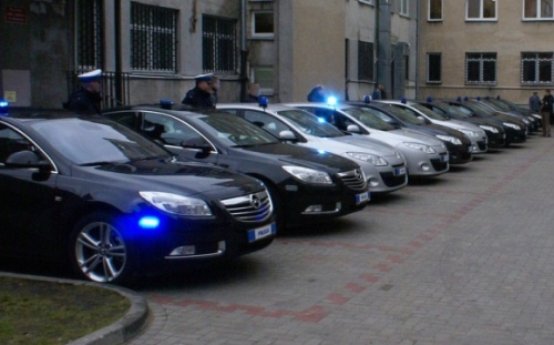 Białostocka policja ma 14 nowych nieoznakowanych radiowozów