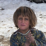  Dzieci z Afganistanu czekają na pomoc
