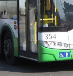 Białystok: autobus komunikacji miejskiej potrącił staruszkę