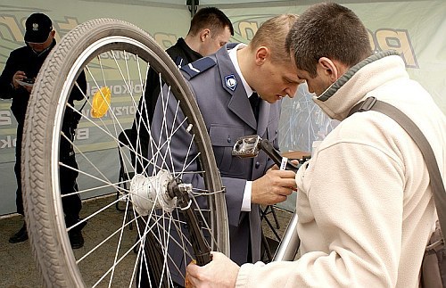 Białystok: zatrzymano małoletnich złodziei rowerów