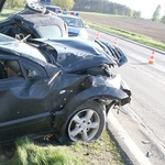 Raport NIK: Główna przyczyna wypadków w Polsce to zły stan dróg