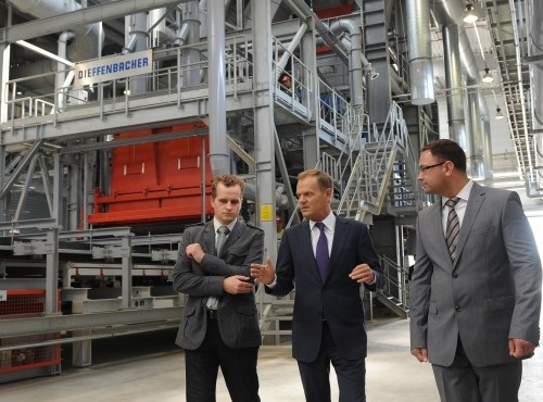 Donald Tusk odwiedził fabrykę IKEA w Orli