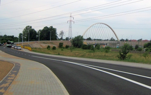 Po wiadukcie wzdłuż Lodowej przejechały pierwsze samochody