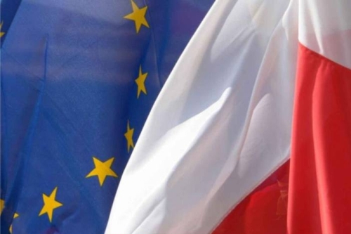 O północy na Rynku Kościuszki zacznie powiewać flaga UE