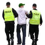 Udawali policjantów. Staną przed sądem