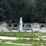 Sfinksy z ogrodu Branickich przejdą renowację