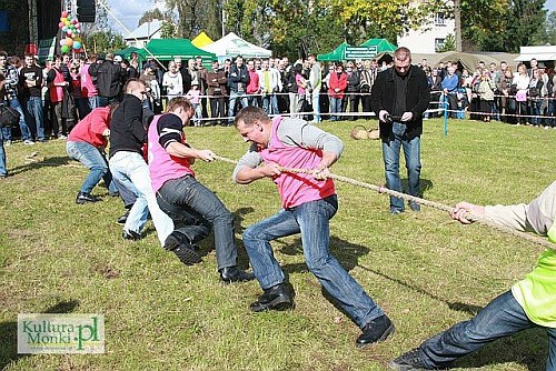 Turniej wsi i ludowa zabawa w gminie Mońki 