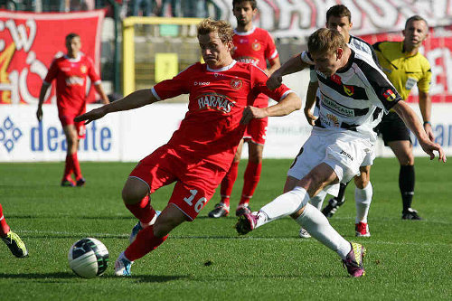 Dziurawa obrona, kolejna porażka Jagiellonii