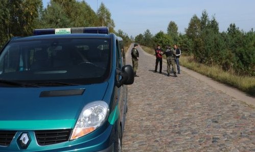 Czeczeni i Wietnamczycy zatrzymani na granicy w Podlaskiem