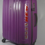 Szukasz walizki na wakacje? Odwiedź sklepy firmy Ever 