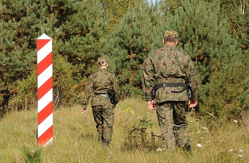 Wietnamczycy, Czeczeni i Irakijczyk zatrzymani na granicy w Podlaskiem