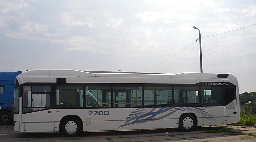 BKM testuje na "dwójce" autobus hybrydowy