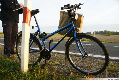 Tir potrącił rowerzystę. 56-latek ciężko ranny