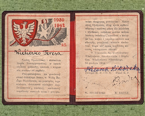 Polonia brytyjska przekazała sybirackie pamiątki do Białegostoku