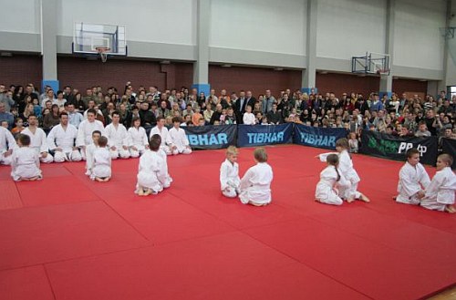 Treningi aikido dla dzieci - pomysł na aktywny wypoczynek najmłodszych