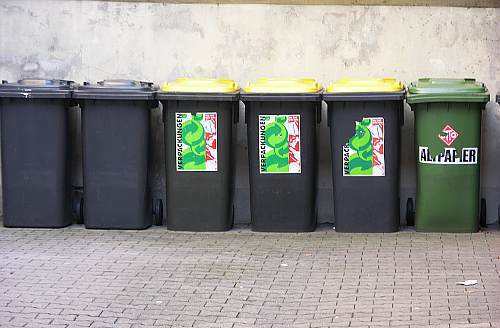 Głosowanie nad opłatą za odbiór odpadów przełożone