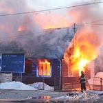 Pożar drewnianego domu