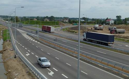 Komisja Europejska odblokowała pieniądze na polskie drogi