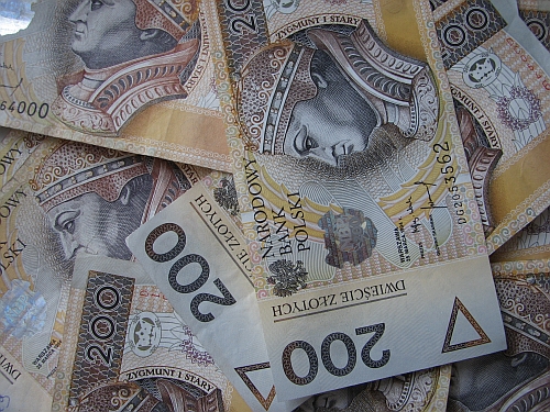 Białorusinka chciała wyłudzić 100 tys. zł z banku przy Lipowej