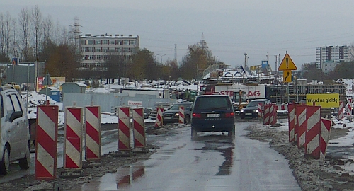 Nowe utrudnienia w ruchu. Najgorsze na ul. Andersa i al. Jana Pawła II 