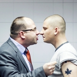 Jak kopnięcie wiśniowego martensa. "Glany na glanc" w Teatrze Dramatycznym