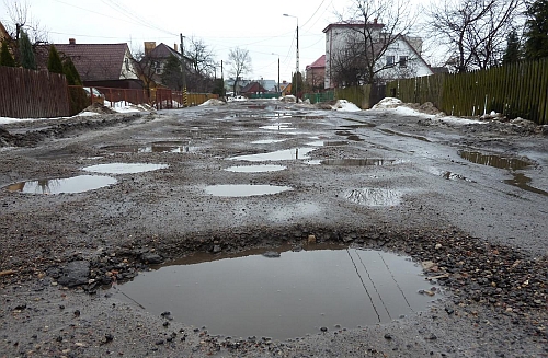 Mieszkańcy ul. Zawadzkiej doczekają się nowej drogi