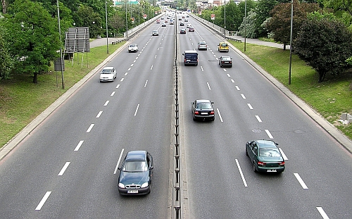 Ekspresówka S61 nie jest zagrożona - zapewnia ministerstwo