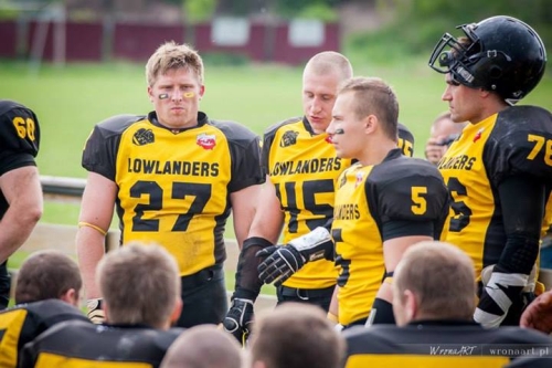 Lowlanders Białystok podejmą Falcons Tychy. Stawką jest gra w finale PLFA I 