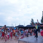 Fitness z zumbą na plaży miejskiej w Dojlidach