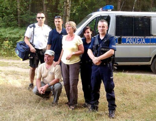 Niemieccy turyści zgubili się na bagnach. Odnalazła ich policja