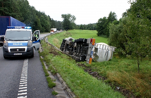 Pijany Białorusin zjechał do rowu. 45-latek uciekł z miejsca wypadku