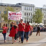 Polonez w centrum miasta. Letnia studniówka Szlachetnej Paczki