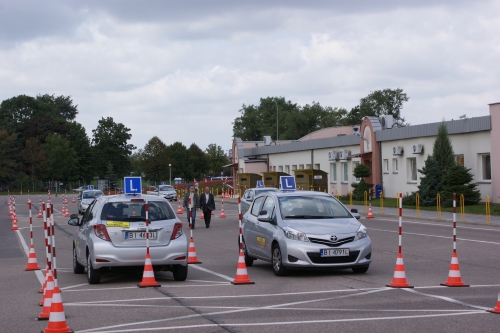 Zostań instruktorem nauki jazdy - ustawa deregulacyjna znosi wymóg wykształcenia