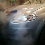 Ekologicznie i skutecznie: nowa metoda mycia auta już w Białymstoku