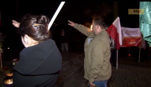 Faszystowskie gesty na cmentarzu wojskowym. Są pierwsze zatrzymania 