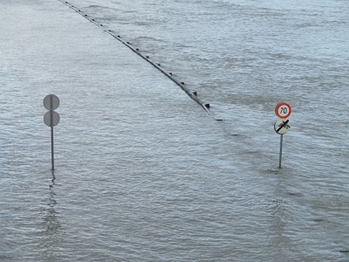 Podlascy strażacy pomagają powodzianom