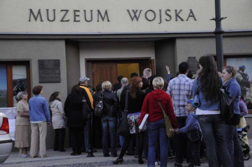 W świąteczny piątek Muzeum Wojska można zwiedzać bezpłatnie