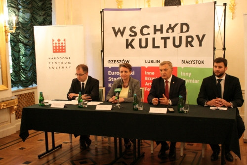 Minister kultury odwiedziła Białystok. Rozpoczął się festiwal Wschód Kultury/Inny Wymiar 