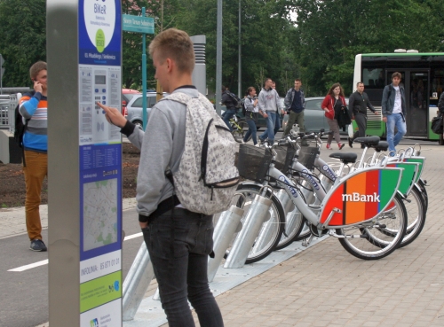 BiKeR ma trzy miesiące. Popularność rowerów miejskich ciągle duża