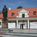 Magistrat na Rynku Kościuszki? Miasto zajmie budynek Archiwum