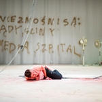 Ile zostało z "Dziadów"? Teatr Dramatyczny mierzy się z Mickiewiczem [ZDJĘCIA]