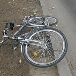 Zderzenie rowerzystów. 62-latek w szpitalu